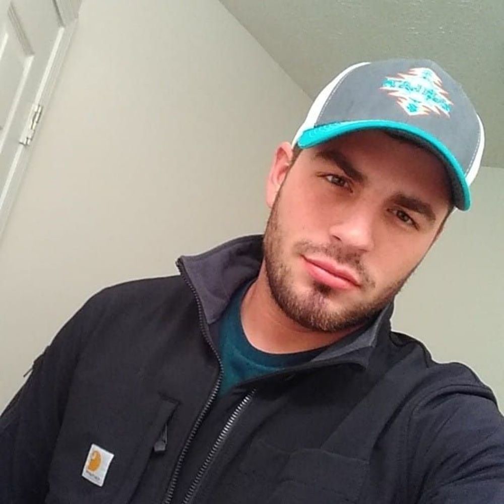 Meet your Posher, Wyatt